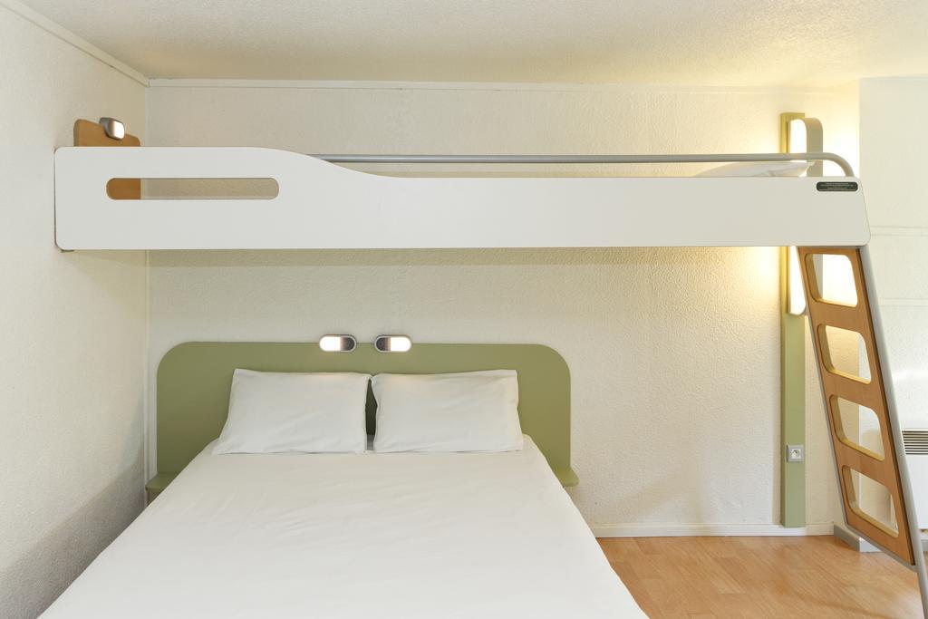 Ibis Budget Lorient Caudan Екстериор снимка