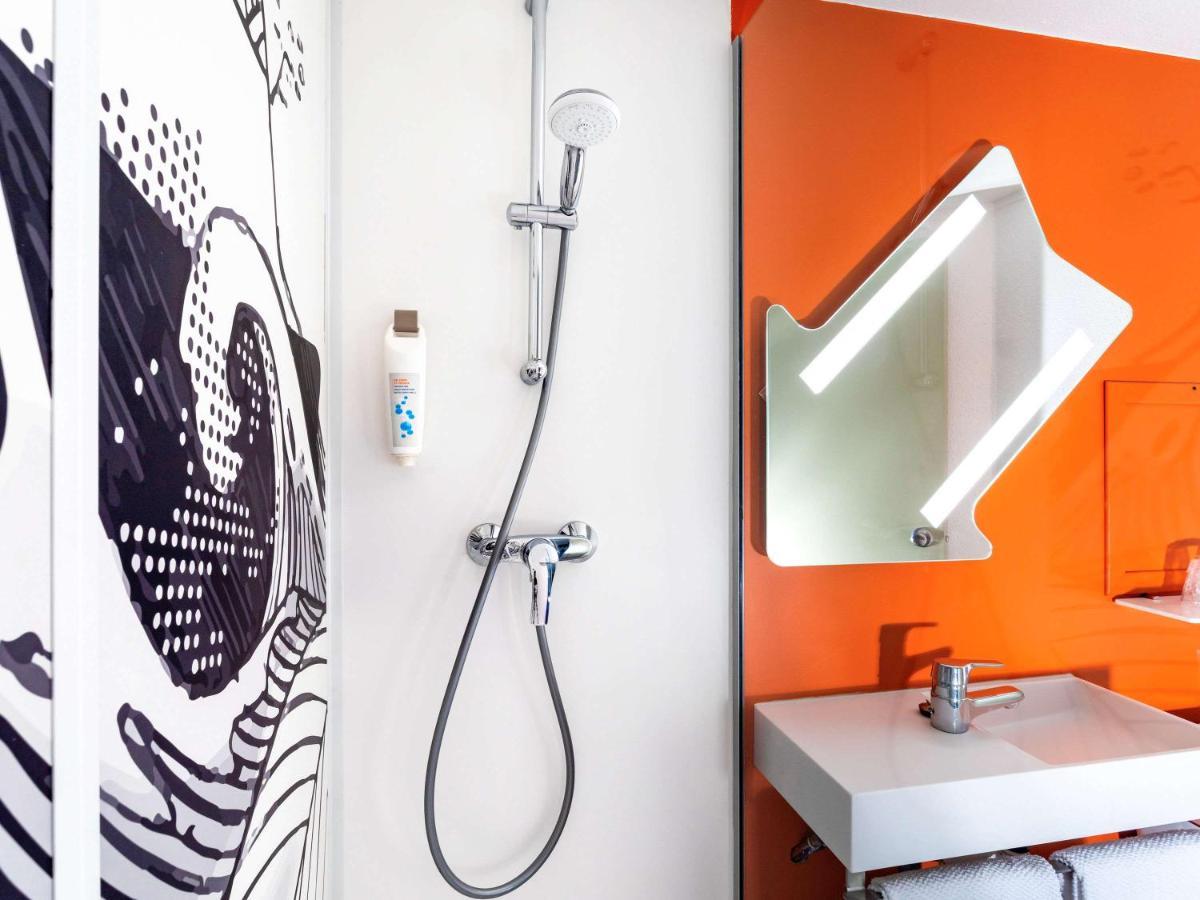 Ibis Budget Lorient Caudan Екстериор снимка